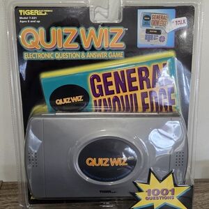 Vintage Tiger Electronic Quiz Wiz 1001 Electronic Question & Answer Game 1997